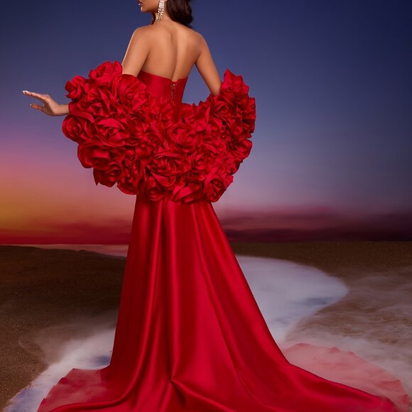 Red Wedding Dress with Train - A-Line Mermaid/fit-and-flare Evening Gown XS-XL - Picture 9 of 10